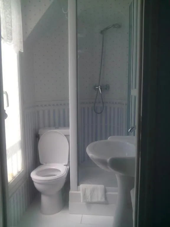 Hotel Andre Gill Paryż